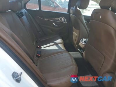 Zdjęcie 10 z 11 samochodu: 2018 MERCEDES-BENZ E 300 VIN:WDDZF4JB1JA336951 - miniatura