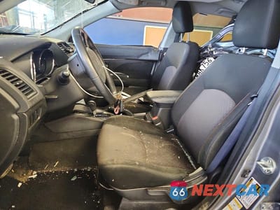 Zdjęcie 7 z 11 samochodu: 2019 MITSUBISHI OUTLANDER SPORT ES VIN:JA4AR3AU1KU002911 - miniatura