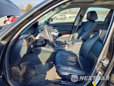 Zdjęcie 7 z 12 samochodu: 2006 BMW 325 I VIN:WBAVB13596KX67370 - miniatura