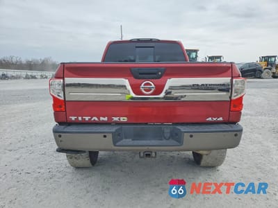Zdjęcie 6 z 12 samochodu: 2017 NISSAN TITAN XD PLATINUM RESERVE VIN:1N6BA1F4XHN570718 - miniatura
