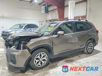 2020 SUBARU FORESTER PREMIUM JF2SKAJC0LH554714 - główne zdjęcie licytacji z USA - miniatura