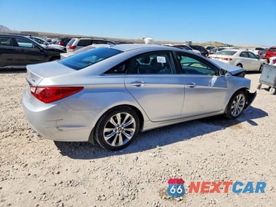 Trzecie zdjęcie samochodu z tyłu: 2012 HYUNDAI SONATA SE 2.0T VIN:5NPEC4AB4CH442372 - miniatura
