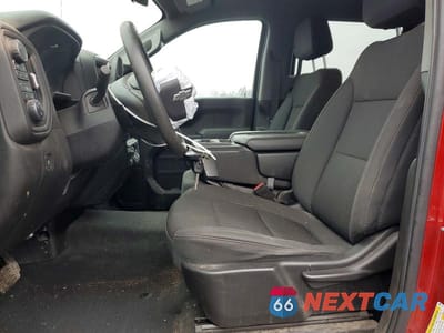 Zdjęcie 7 z 11 samochodu: 2021 CHEVROLET SILVERADO K1500 TRAIL BOSS CUSTOM VIN:1GCPYCEF5MZ395008 - miniatura