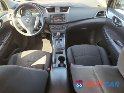 Zdjęcie 8 z 12 samochodu: 2017 NISSAN SENTRA S VIN:3N1AB7AP8HY265188 - miniatura