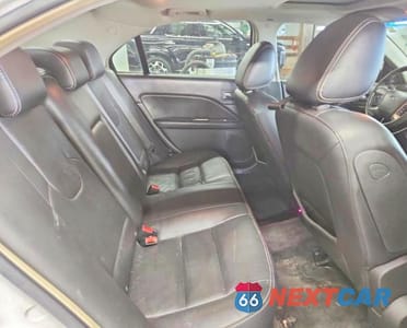 Zdjęcie 10 z 12 samochodu: 2010 FORD FUSION SEL VIN:3FAHP0JG0AR334658 - miniatura
