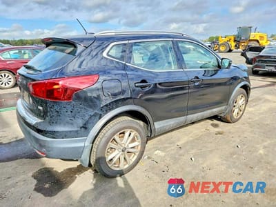 Trzecie zdjęcie samochodu z tyłu: 2019 NISSAN ROGUE SPORT SV VIN:JN1BJ1CP6KW236370 - miniatura