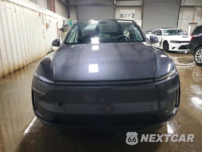 Piąte zdjęcie samochodu w środku: 2026 TESLA MODEL Y VIN:7SAYGDEE8TA471152 - miniatura