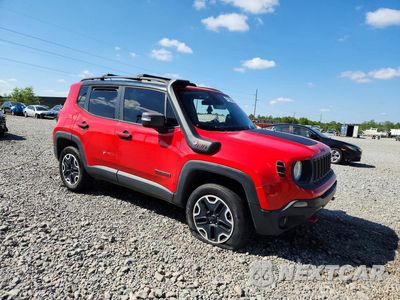 Czwarte zdjęcie samochodu z boku: 2016 JEEP RENEGADE TRAILHAWK VIN:ZACCJBCT8GPC45015 - miniatura