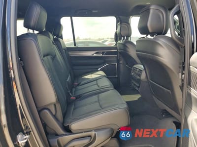 Zdjęcie 11 z 12 samochodu: 2025 JEEP WAGONEER L SERIES I VIN:1C4SJSAP9SS506348 - miniatura