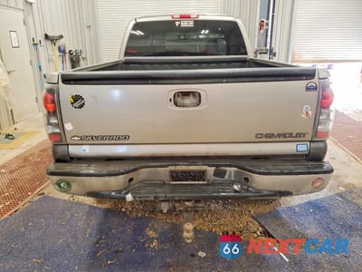 Zdjęcie 6 z 12 samochodu: 2000 CHEVROLET SILVERADO K1500 VIN:1GCEK19T1YE338864 - miniatura