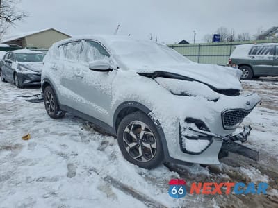 Czwarte zdjęcie samochodu z boku: 2020 KIA SPORTAGE LX VIN:KNDPM3AC0L7792062 - miniatura