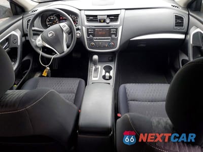 Zdjęcie 8 z 12 samochodu: 2018 NISSAN ALTIMA 2.5 S VIN:1N4AL3AP2JC294452 - miniatura