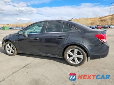 Drugie zdjęcie samochodu z przodu: 2013 CHEVROLET CRUZE LT VIN:1G1PC5SB0D7310236 - miniatura