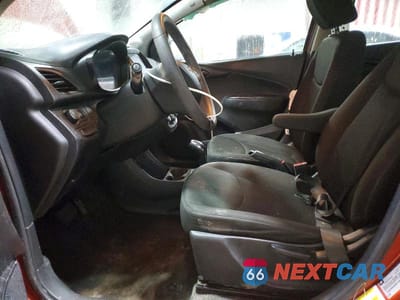 Zdjęcie 7 z 12 samochodu: 2021 CHEVROLET SPARK LS VIN:KL8CB6SA9MC735623 - miniatura