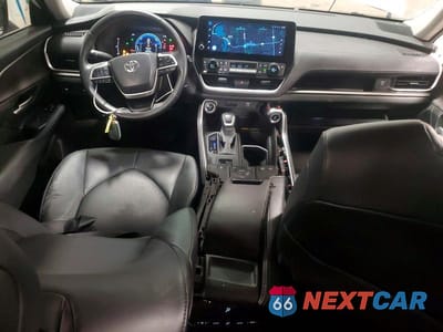 Zdjęcie 8 z 13 samochodu: 2024 TOYOTA GRAND HIGHLANDER HYBRID XLE VIN:5TDACAB57RS019889 - miniatura