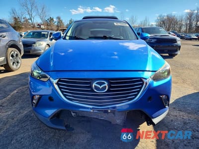 Piąte zdjęcie samochodu w środku: 2017 MAZDA CX-3 GRAND TOURING VIN:JM1DKFD77H0164654 - miniatura