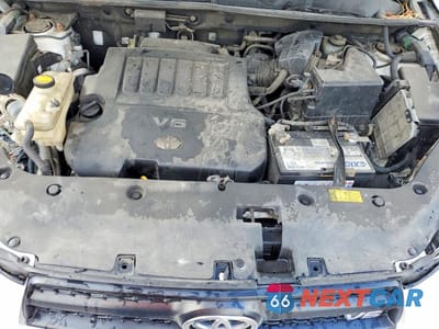 Zdjęcie 11 z 12 samochodu: 2010 TOYOTA RAV4 BASE VIN:JTMBK4DV9AD011136 - miniatura