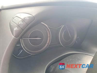 Zdjęcie 9 z 12 samochodu: 2016 INFINITI QX80 BASE VIN:JN8AZ2ND1G9800012 - miniatura