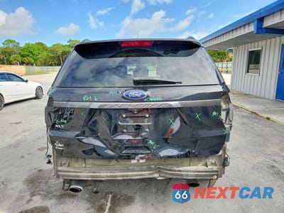 Zdjęcie 6 z 14 samochodu: 2018 FORD EXPLORER XLT VIN:1FM5K7D82JGC64382 - miniatura