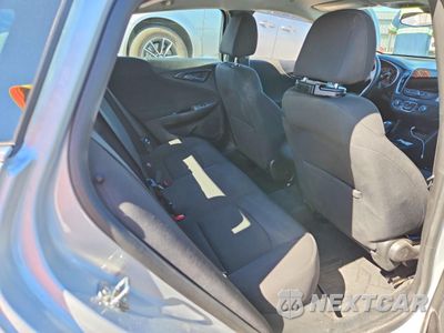 Zdjęcie 10 z 13 samochodu: 2020 CHEVROLET MALIBU LS VIN:1G1ZB5ST0LF121045 - miniatura
