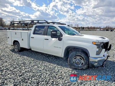 Czwarte zdjęcie samochodu z boku: 2023 CHEVROLET SILVERADO K2500 UTILITY / SERVICE TRUCK VIN:1GB4YLE70PF255275 - miniatura