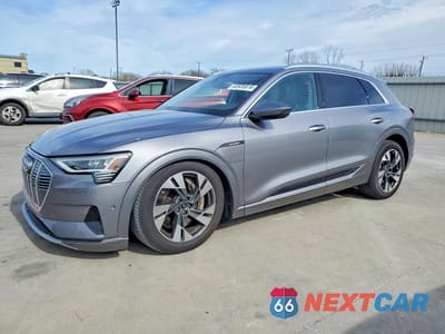 2022 AUDI E-TRON PREMIUM PLUS WA1LAAGE7NB013299 - główne zdjęcie licytacji z USA - miniatura