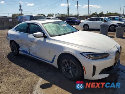 Czwarte zdjęcie samochodu z boku: 2024 BMW I4 EDRIVE 40 VIN:WBY73AW02RFT39354 - miniatura