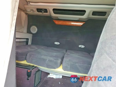 Zdjęcie 6 z 10 samochodu: 2007 VOLVO VN VNL VIN:4V4NC9GH17N446088 - miniatura