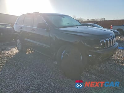 Czwarte zdjęcie samochodu z boku: 2021 JEEP GRAND CHEROKEE LAREDO VIN:1C4RJEAGXMC717555 - miniatura