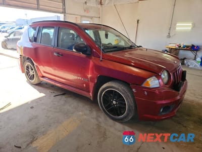 Czwarte zdjęcie samochodu z boku: 2008 JEEP COMPASS SPORT VIN:1J8FT47W98D580347 - miniatura