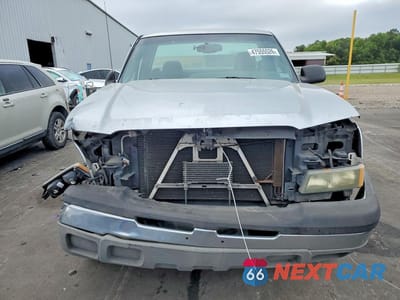 Piąte zdjęcie samochodu w środku: 2003 CHEVROLET SILVERADO C2500 VIN:1GCGC24U13Z265251 - miniatura