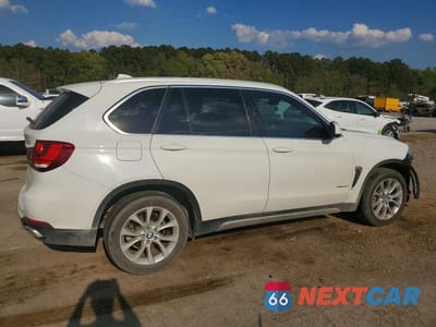 Trzecie zdjęcie samochodu z tyłu: 2018 BMW X5 XDRIVE35I VIN:5UXKR0C56J0X95786 - miniatura