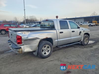 Trzecie zdjęcie samochodu z tyłu: 2011 DODGE DAKOTA SLT VIN:1D7RW3GK7BS691877 - miniatura