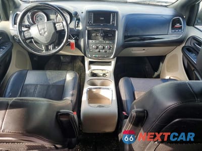 Zdjęcie 8 z 13 samochodu: 2019 DODGE GRAND CARAVAN SXT VIN:2C4RDGCG5KR786738 - miniatura