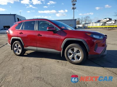 Czwarte zdjęcie samochodu z boku: 2022 TOYOTA RAV4 HYBRID LE VIN:JTMMWRFV2ND155012 - miniatura