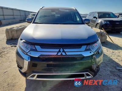 Piąte zdjęcie samochodu w środku: 2020 MITSUBISHI OUTLANDER SE VIN:JA4AZ3A36LZ036113 - miniatura