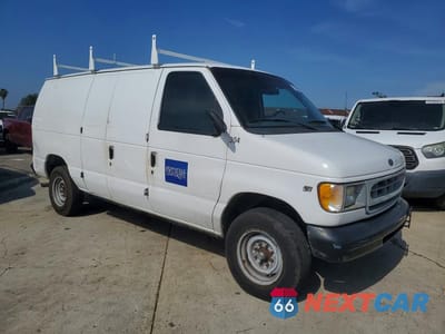 Czwarte zdjęcie samochodu z boku: 2001 FORD ECONOLINE E250 VAN VIN:1FTNE24LX1HB52393 - miniatura