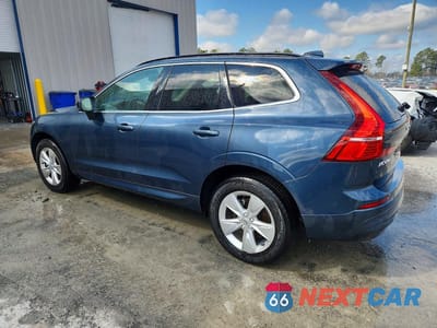 Drugie zdjęcie samochodu z przodu: 2022 VOLVO XC60 B5 MOMENTUM VIN:YV4L12RK1N1986745 - miniatura