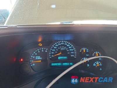 Zdjęcie 9 z 11 samochodu: 2003 GMC NEW SIERRA C1500 VIN:2GTEC19T631356624 - miniatura