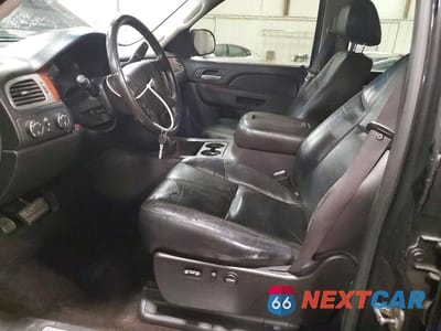 Zdjęcie 7 z 12 samochodu: 2011 CHEVROLET SILVERADO K1500 LTZ VIN:3GCPKTE39BG164049 - miniatura