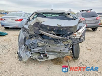 Zdjęcie 6 z 13 samochodu: 2017 NISSAN VERSA 1.6 S PLUS VIN:3N1CN7AP4HL827908 - miniatura