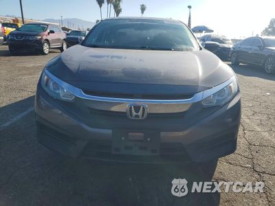 Piąte zdjęcie samochodu w środku: 2016 HONDA CIVIC LX VIN:19XFC2F58GE076292 - miniatura