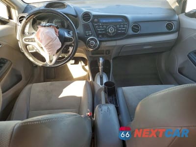 Zdjęcie 8 z 12 samochodu: 2014 HONDA INSIGHT EX VIN:JHMZE2H70ES001231 - miniatura