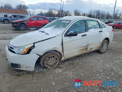 2010 FORD FOCUS SE 1FAHP3FN7AW295573 - główne zdjęcie licytacji z USA - miniatura