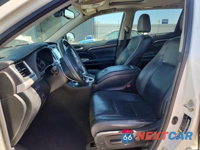Zdjęcie 7 z 11 samochodu: 2015 TOYOTA HIGHLANDER HYBRID LIMITED VIN:5TDDCRFH9FS012406 - miniatura