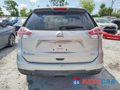 Zdjęcie 6 z 13 samochodu: 2015 NISSAN ROGUE SV VIN:KNMAT2MT5FP510887 - miniatura