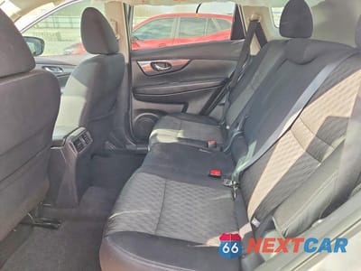 Zdjęcie 11 z 14 samochodu: 2018 NISSAN ROGUE S VIN:5N1AT2MVXJC850744 - miniatura
