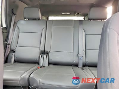 Zdjęcie 10 z 13 samochodu: 2022 CHEVROLET TAHOE C1500 VIN:1GNSCLED9NR247816 - miniatura