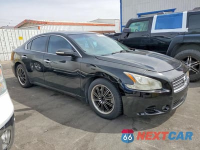 Czwarte zdjęcie samochodu z boku: 2012 NISSAN MAXIMA 3.5 S VIN:1N4AA5AP6CC849942 - miniatura