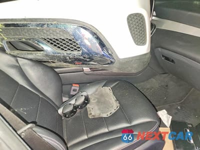 Zdjęcie 13 z 14 samochodu: 2020 MERCEDES-BENZ GLC 300 4MATIC VIN:WDC0G8EB0LF720527 - miniatura